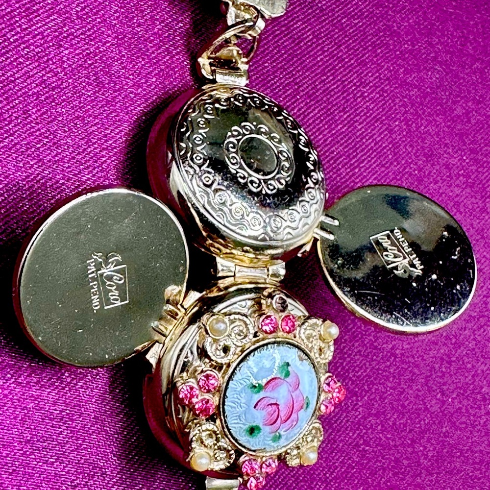 BROOCH: Rare vintage Pegasus, coral gold tone, rose, pink, locket, one of a kind